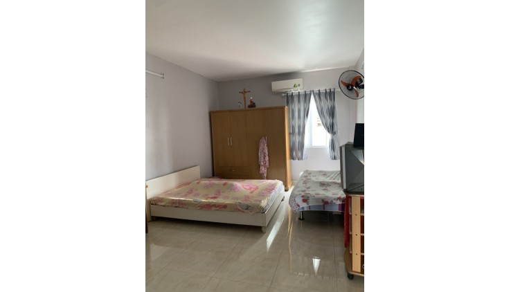 BÁN NHÀ HXH KẾ KHU VIP AEON TÂN PHÚ - HƠN 30M2 - 2 PN -  2.X TỶ.