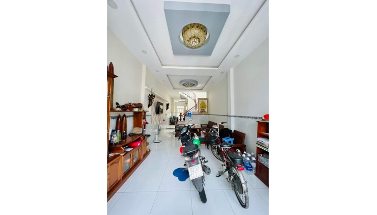 Nhà 84m2 gần Siêu thị AEON BÌNH TÂN giá 4.95 tỷ TL