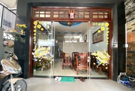 Bán gấp nhà VTKD khu Nguyễn Sơn quận Tân Phú 5.5 x 13 -4T BTCT nhỉnh 9 ty