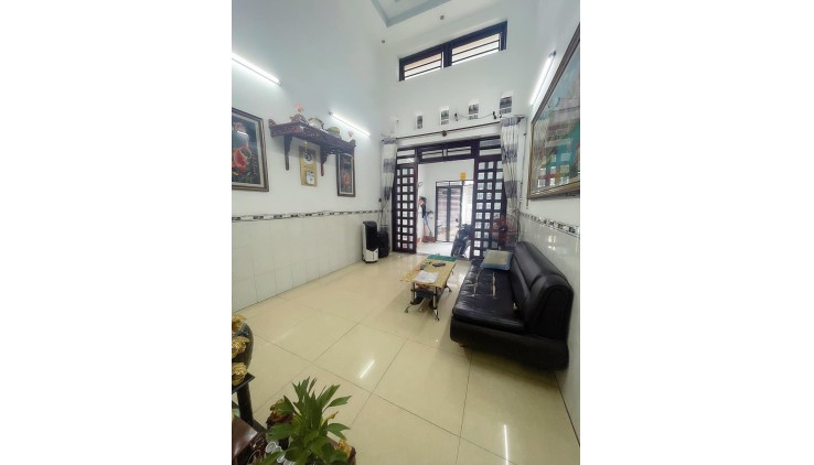 Q12, Đông Hưng Thuận- Hẻm Xe Hơi QL1A- 56M2- CN đủ- Chỉ 3 TỶ 600 Triệu