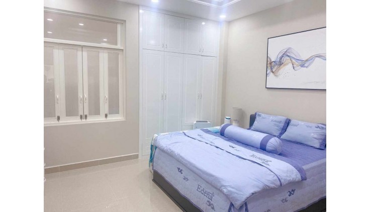 Bán Gấp Nhà Đường số 8, 72mz, 3Tầng,  6mx 12m, chỉ 4.8 tỷ Linh Xuân Thủ Đức.