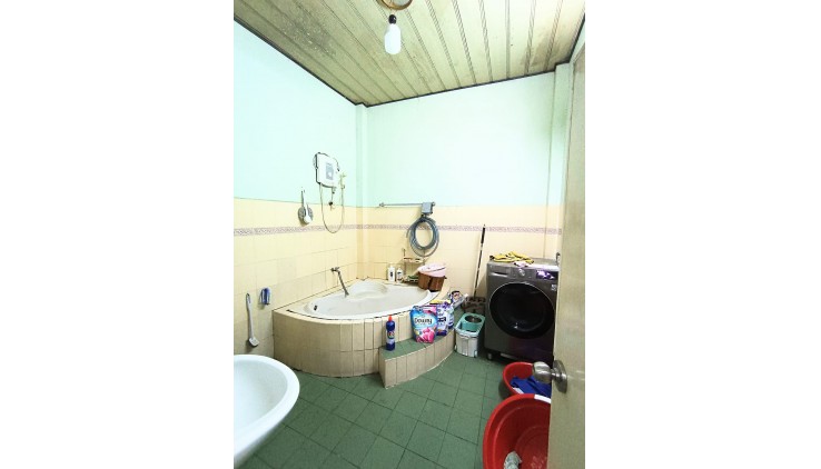 Bán nhà mặt tiền Mã Lò, diện tích lớn, 360m2 giá 28,3 tỷ; 390m2 giá 30 tỷ