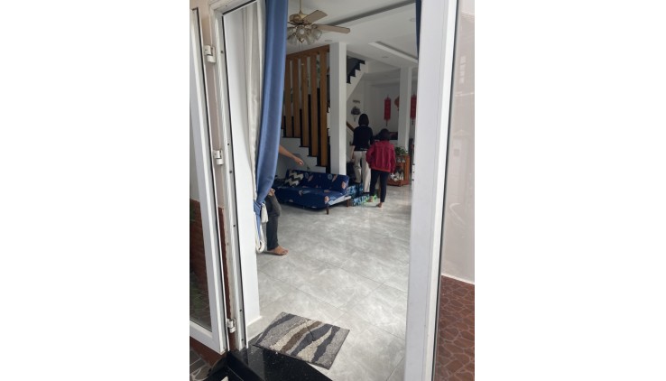 Bán nhà HXH Lê Văn Thọ GV. 45m2, 2 tầng 2PN. Chỉ 4.3 tỷ bớt lộc