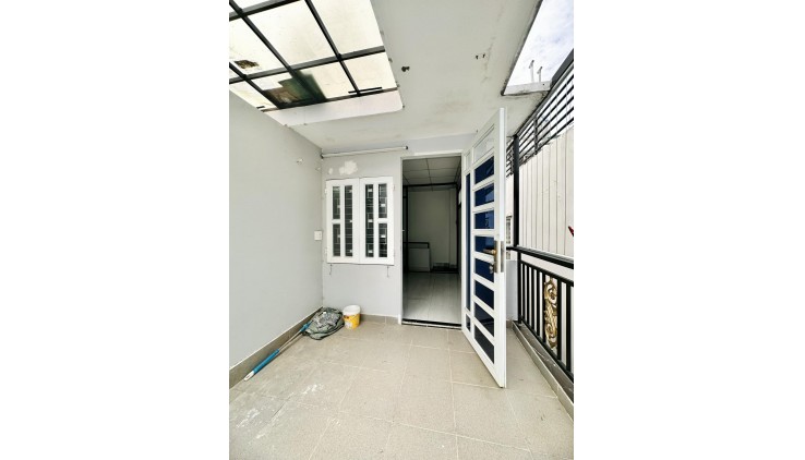 CHỈ NHỈNH 5 TỶ CÓ NGAY MT PHÚ NHUẬN - 3.5M x 7.2M - 4 TẦNG BTCT - VỪA Ở VỪA KD ONLINE.