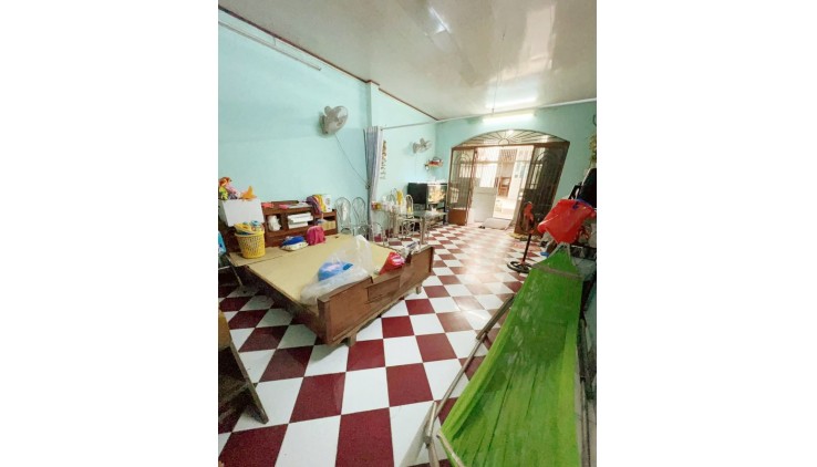 Bán Nhà  F15 Tân Bình - ngang 4.2 dài 12 chỉ 3 Tỷ 69 Ngay Phạm Văn Bạch