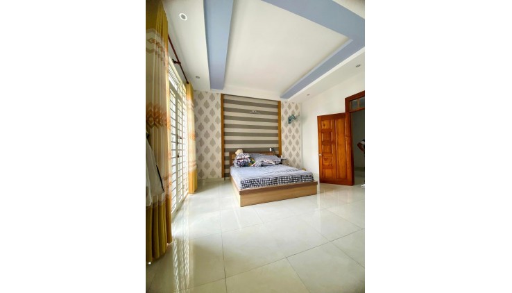 Bán nhà Hẻm xe hơi 8mTô Hiến Thành - Nguyễn Giản Thanh, DT: 5.8x16m, 3T - 3PN, 15.8 tỷ