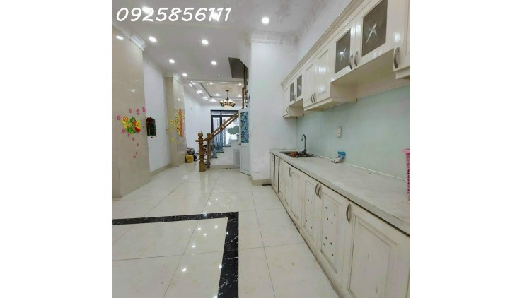 Nhà phố chính chủ Hiệp Bình Chánh Thủ Đức 68m2  Giá 5.5 tỷ TL chủ  hẻm xe hơi