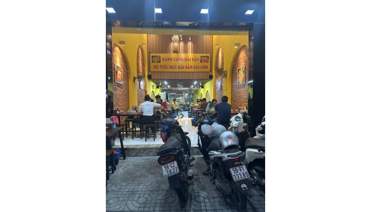 Sang nhượng quán tại 2F Vườn Lài Phường Tân Thành Quận Tân Phú HCM.
