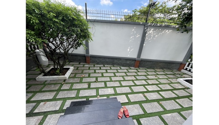 Lan Anh Village ven sông Sài Gòn - Quận 2