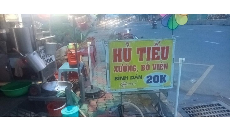 Sang gấp quán hủ tiếu, cafe , nước ngọt đang KD tốt Tại Hóc Môn - HCM