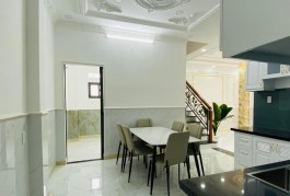 NHÀ 3 TẦNG, 90M2, ĐƯỜNG TRƯỚC NHÀ LỚN, Ô TÔ ĐẾN NƠI, TRUNG TÂM QUẬN 7, CHỈ CÒN 7 TỶ
