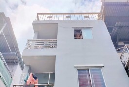 Bán nhà Đinh Tiên Hoàng P3, Bình Thạnh Chỉ 5 Tỷ 36m2 3 tầng Xe hơi vô nhà Ngang hơn 4m Vừa ở vùa kinh doanh