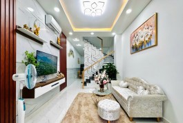 Chủ Ngộp Bán Nhà Gò Vấp 44m2, 3.97 tỷ, Quang Trung, Hẻm 3.5met, Cách MT 15met.