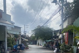 Bán nhà HXH 64m2  Lê Văn Việt. SHR, 0 lộ giới QH. Chỉ 2.7 tỷ