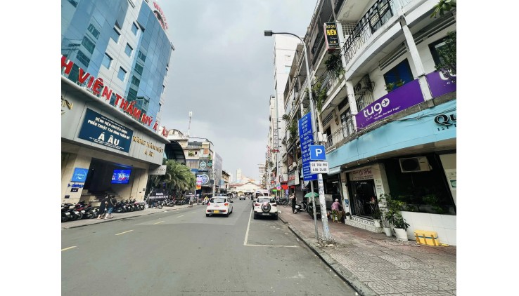 Mặt tiền kinh doanh Lý Tự Trọng, sát chợ Bến Thành, 4x20, giá 45 tỉ