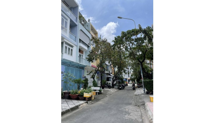 Khu hiếm bán Him Lam Q7 - kế bên Vstarschool - mặt tiền đường số - 74m2 ngang chuẩn 4.5m