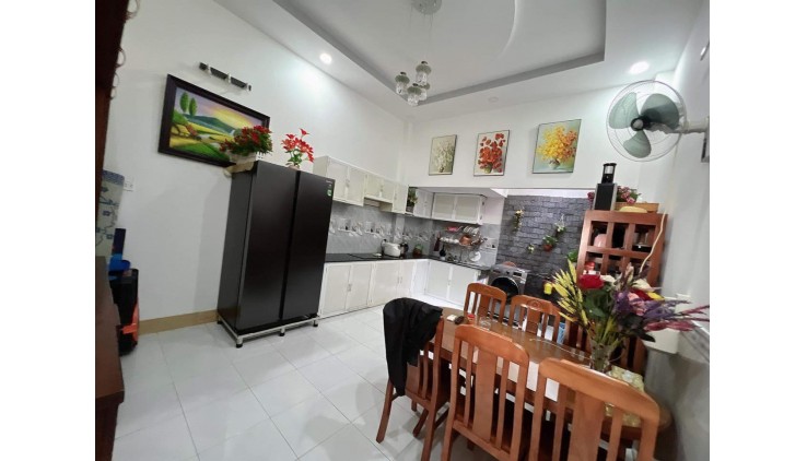 BÁN NHANH NHÀ SÁT MT HUỲNH TẤN PHÁT - GIÁ RẺ CHỈ CÓ 3.7 TỶ