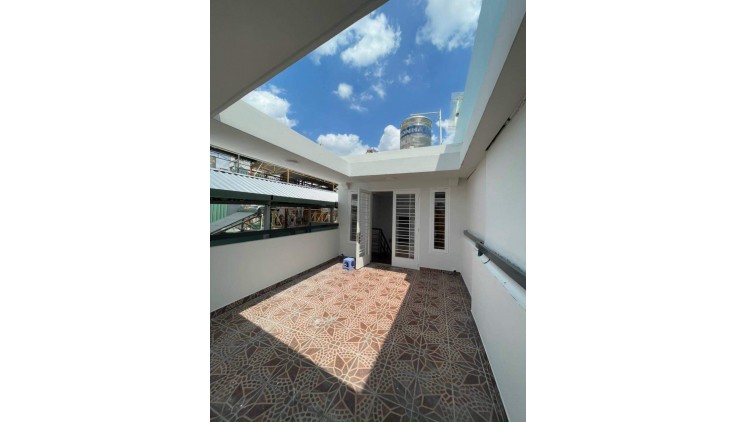 Bán Nhà MT sau Thích Quảng Đức, PN, 45m2, 4 tầng, 9.2 tỷ TL 0964364745