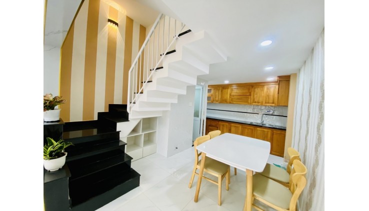 HẺM XE HƠI 1 TRỤC - GẦN CV LÀNG HOA - 3PN - MỚI ĐẸP Ở NGAY - VUÔNG - HOÀN CÔNG - GẦN 40M2 - CHỈ 4 TỶ.