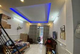 Bán Nhà Gò Vấp, 42m2, Chỉ 4. Tỷ, Quang Trung, Cách MT 30 mét, Hẻm oto 4m.