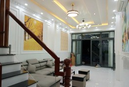 Bán nhà Gò Vấp dưới 6 tỷ,62m2 , 3 phòng ngủ lớn, hẻm 4m thông thoáng