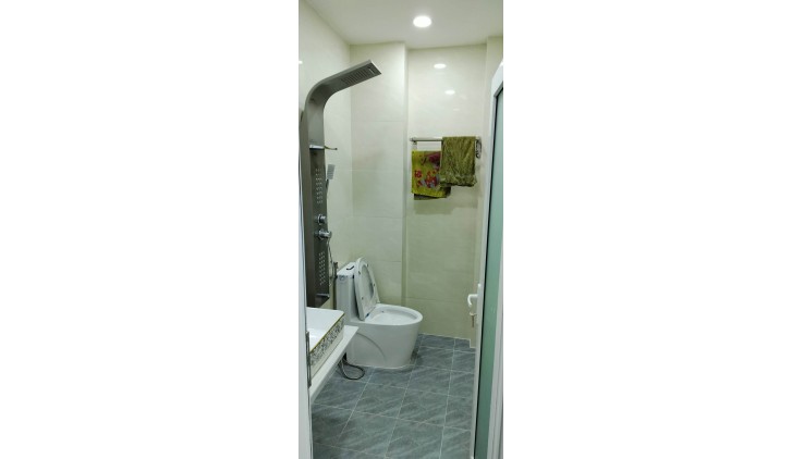 Nhà Bán hẻm xe hơi tránh,
 Nguyễn Ảnh Thủ DT- 115MZ,  4.6MX 25M, Nhỉnh 5. tỷ, P Hiệp Thành Quận 12
