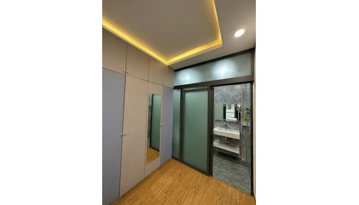 NHÀ QUẬN 6 - TÂN HÓA - LẠC LONG QUÂN- 3 TẦNG