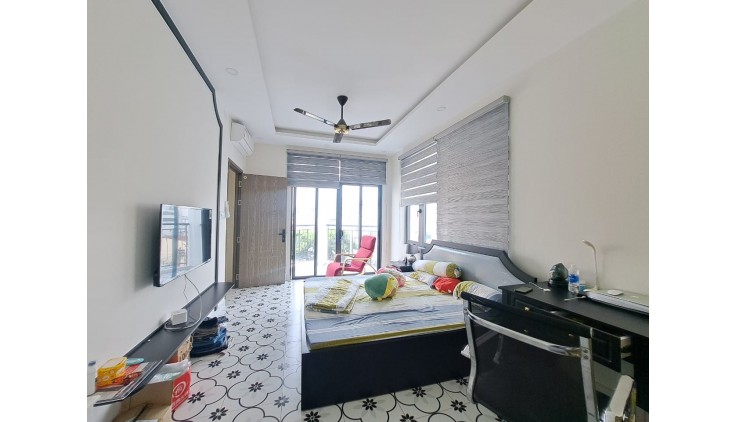 Villas mini 5 tầng Indochine, Bình Thạnh, đi định cư Mỹ bán gấp 11 tỉ nhỉnh