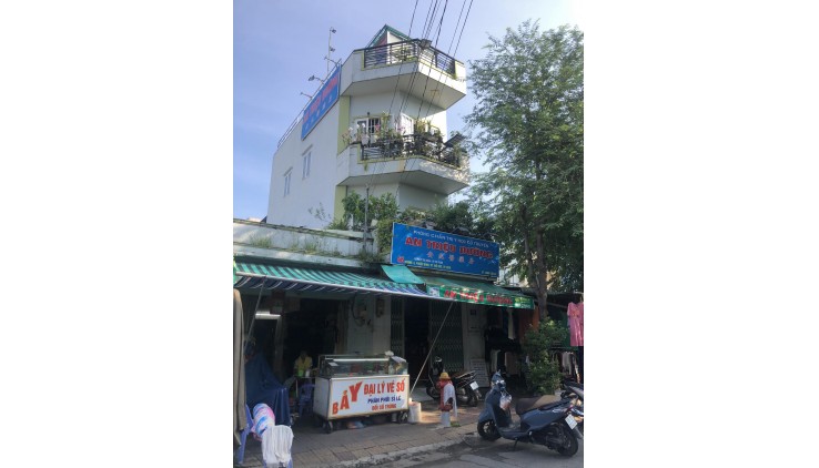 Nhà bán Mặt Tiền Chợ Phước Bình, 4x12m 2L,ST. Giá nhỉnh 8tỷ - T29