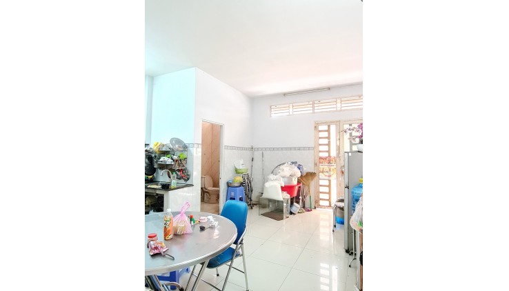 BÁN NHÀ 3T SÁT METRO 2MT QUẬN 12 HXH NGANG 4M5(NH 5M1) X 12 NHỈNH 4TỶ