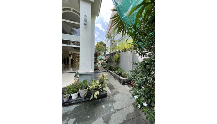 Cho Thuê Biệt Thự KDC Phú Mỹ - Vạn Phát Hưng.