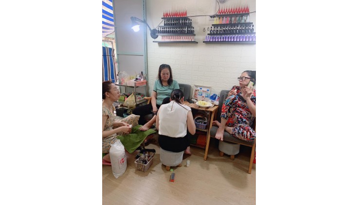 CHÍNH CHỦ Cần Sang Nhượng Tiệm Nail Vị Trí Đẹp Tại  Phường 10, Quận 6, HCM