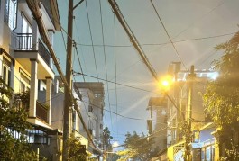 Hẻm 8m Khu Víp -  Công Viên Làng Hoa - Nguyễn Văn Khối, 2 Tầng, 75m2 - Giá 7.2 Tỷ