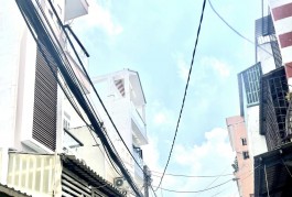 Nhà Đẹp, Ngay Chợ Thạch Đà, 3 Tầng 41m2, Ngang 4.1m - Giá 3.8 Tỷ