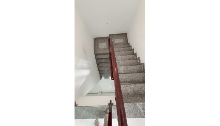 NHÀ HXH TÂY THẠNH, T.PHÚ - 56M2 NỞ HẬU, 3 LẦU Ở NGAY,- CHỈ 5TỶxx TL
