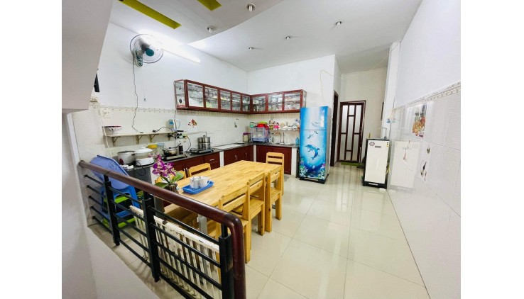 Bán Nhà Tân Sơn Nhì, 4 Tầng,Nhà Mới Ở Ngay 66m2, Hẻm Xe Hơi Tận nhà,
