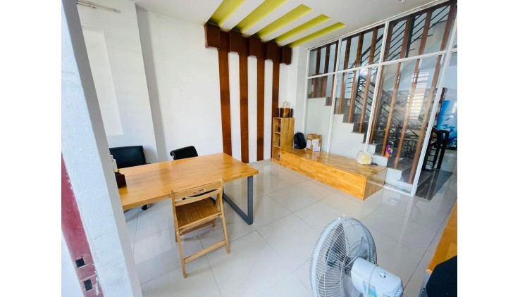 Bán Nhà Tân Sơn Nhì, 4 Tầng,Nhà Mới Ở Ngay 66m2, Hẻm Xe Hơi Tận nhà,