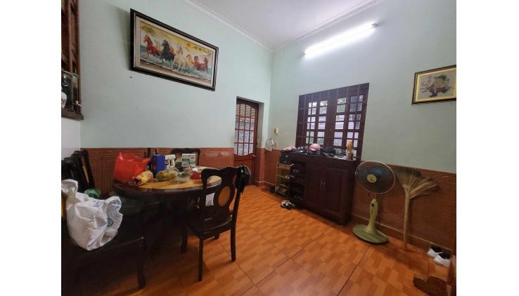 Gấp Bán Nhà 2 Tầng 175m2 Đường số  Linh Tây , Tp.Thủ Đức Giá 7 Tỷ