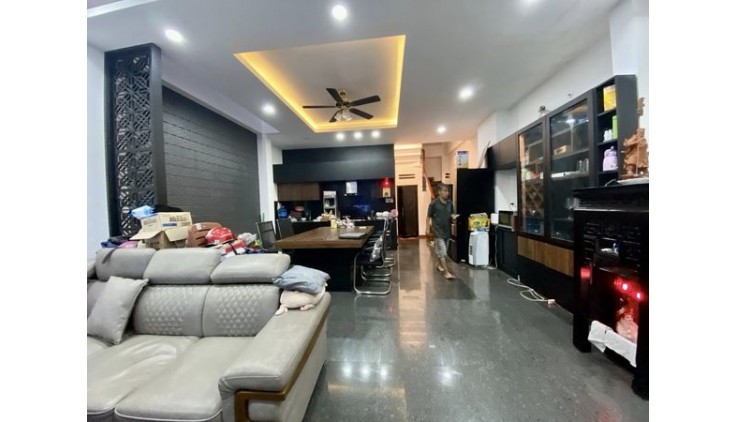 Bán Nhà 4 Tầng Mới Ở Ngay, 70m2, Ngang Bề Thế  5.7m Lê Thúc  Hoạch Tân Phú.