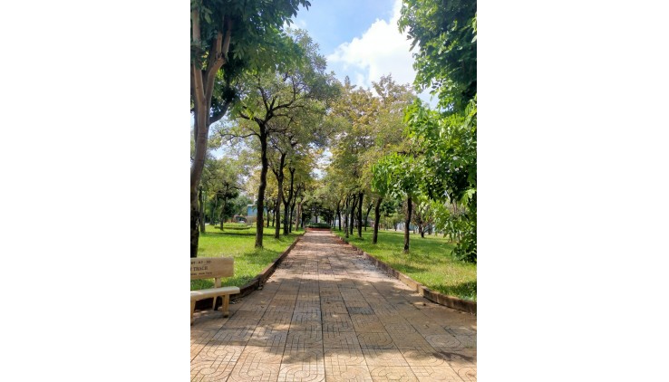 Nhà Cho Thuê đường số 3. KDC SaDeCo Ven Sông, Tân Phong. quận 7
