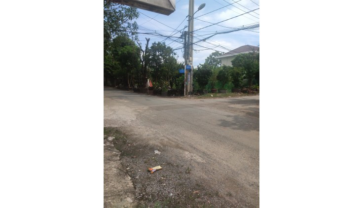 CHÍNH CHỦ Cần Cho Thuê Nhanh Lô Đất Vị Trí Đắc Địa tại Huyện Hóc Môn, Tp Hồ Chí Minh