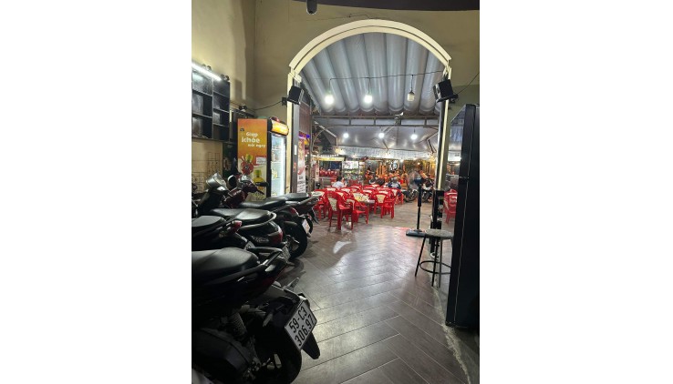 CHÍNH CHỦ Cần Sang Hoặc Cho Thuê Nhanh Cửa Hàng Tại Phố Ẩm Thực Vĩnh Khánh