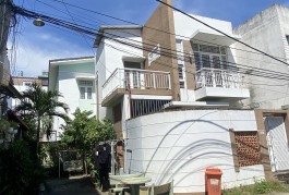 Bán Nhà Hẻm Xe Hơi, 60m2, 2 tầng, Đường 23 Khu Bên Sông Hiệp Bình Chánh - Giá 5.6 Tỷ, Giá hiếm khu này.