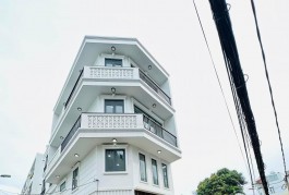 Bán nhà đẹp 4 tầng BTCT Nơ Trang Long, Bình Thạnh. Xe hơi vào nhà, tiện vừa ở vừa kinh doanh.