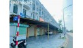 Bán nhà phố mặt tiền sổ hồng, hỗ trợ bank,4*20 3PN4WC gần Vincom Dĩ An