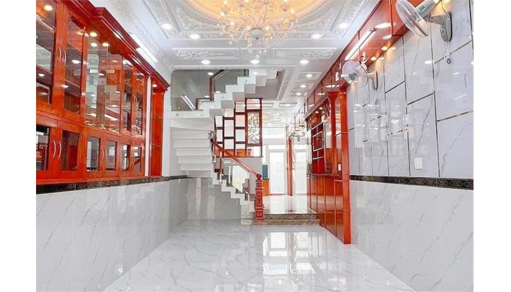 Bán Nhà Mặt Tiền Số 100m2, 4 Tầng Gần Nguyễn Ảnh Thủ, Phường Hiệp Thành. Quận 12