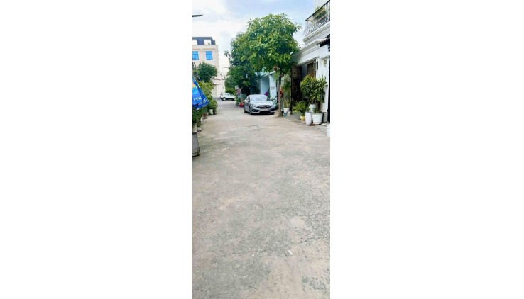 Bán Nhà 2 Tầng 60m2, Hẻm Ô Tô 8m, Nhà Mới Ơ Ngay Đường Số 3 Gần EAON Tân Phú.