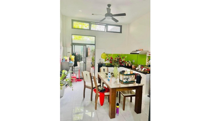 Bán Nhà 2 Tầng 60m2, Hẻm Ô Tô 8m, Nhà Mới Ơ Ngay Đường Số 3 Gần EAON Tân Phú.