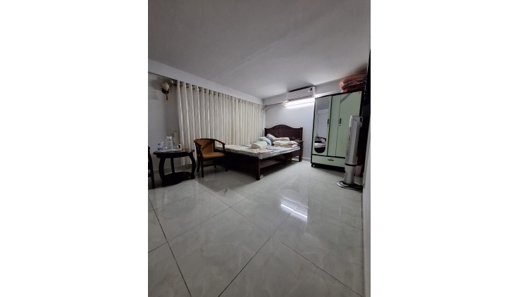 QUẬN 7 - [XE HƠI NGŨ TRONG NHÀ ĐƯỜNG HUỲNH TẤN PHÁT - 4m5x15m