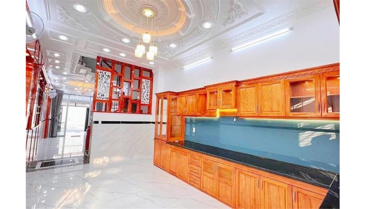 Bán Nhà Mặt Tiền Số 100m2, 4 Tầng Gần Nguyễn Ảnh Thủ, Phường Hiệp Thành. Quận 12
